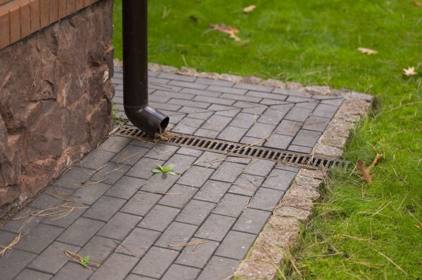 Gutter Drain Maintenance in Peachtree City